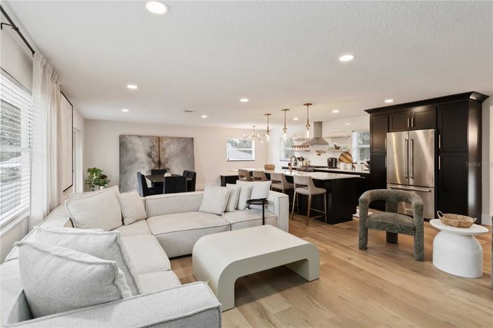 Image No.12-5 Bed House for sale