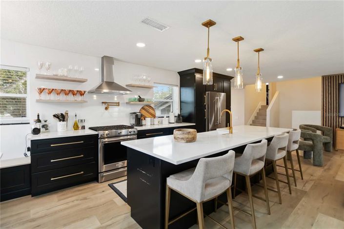 Image No.15-5 Bed House for sale