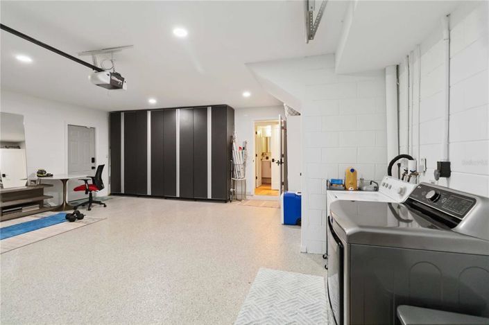 Image No.38-5 Bed House for sale