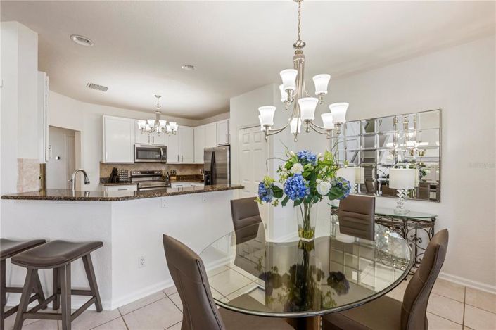 Image No.12-3 Bed House for sale