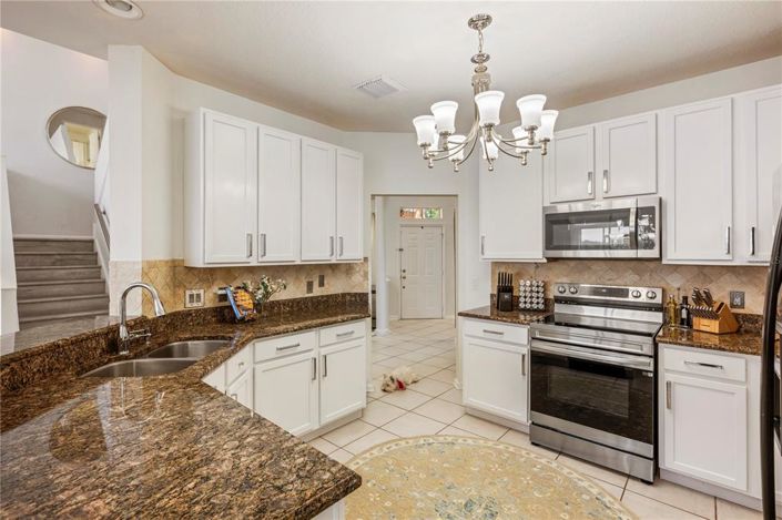 Image No.13-3 Bed House for sale