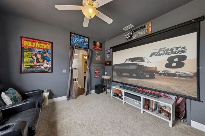 Image No.25-3 Bed Townhouse for sale