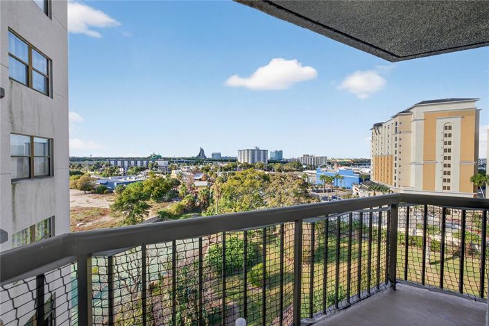 Image No.2-Appartement de 2 chambres à vendre à Saint John