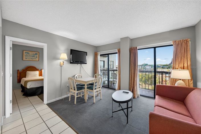 Image No.6-Appartement de 2 chambres à vendre à Saint John