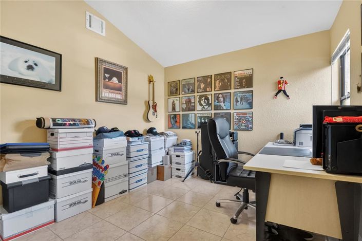 Image No.15-3 Bed Apartment for sale