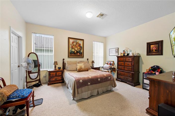 Image No.27-3 Bed House for sale