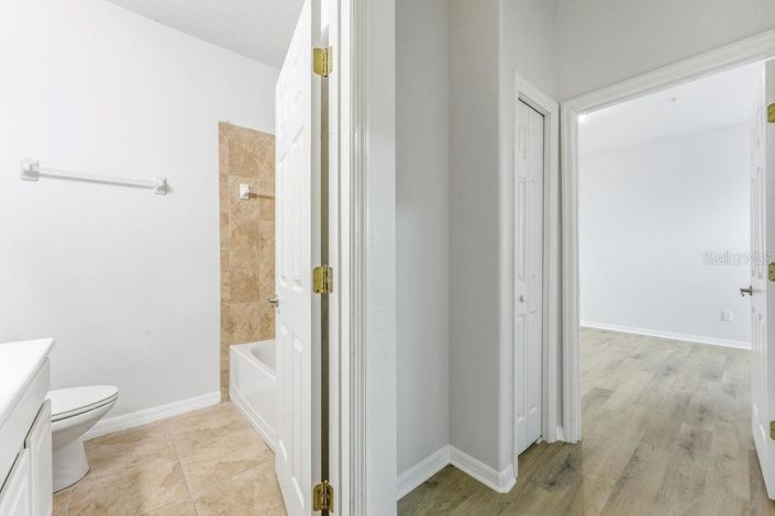 Image No.18-3 Bed Apartment for sale