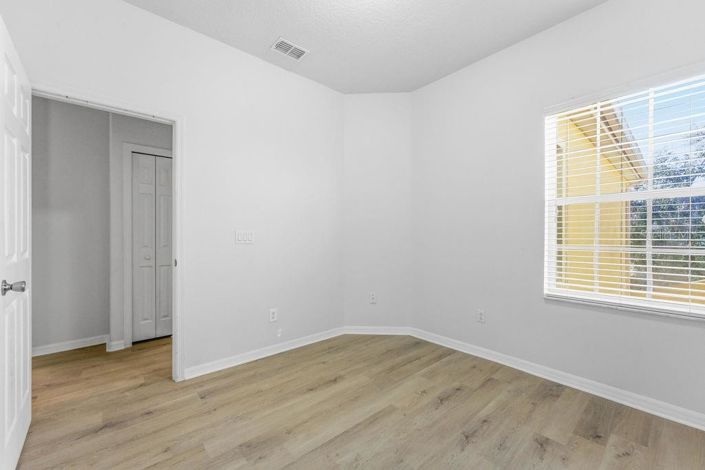 Image No.22-3 Bed Apartment for sale