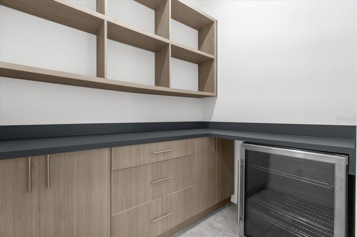 Image No.14-3 Bed House for sale