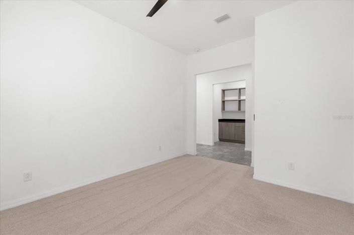 Image No.19-3 Bed House for sale