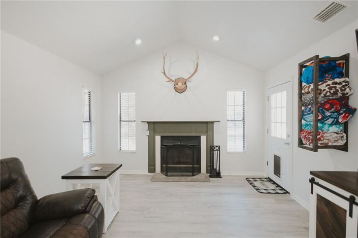 Image No.2-Maison de 3 chambres à vendre à Saint John