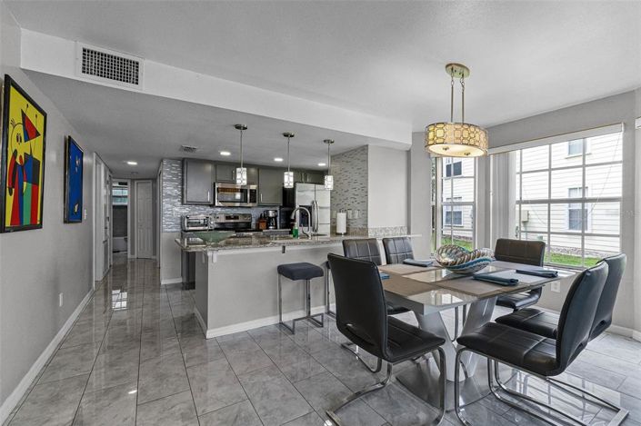 Image No.5-Appartement de 3 chambres à vendre à Saint John