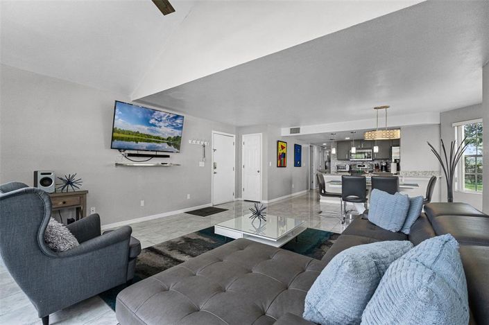 Image No.7-Appartement de 3 chambres à vendre à Saint John