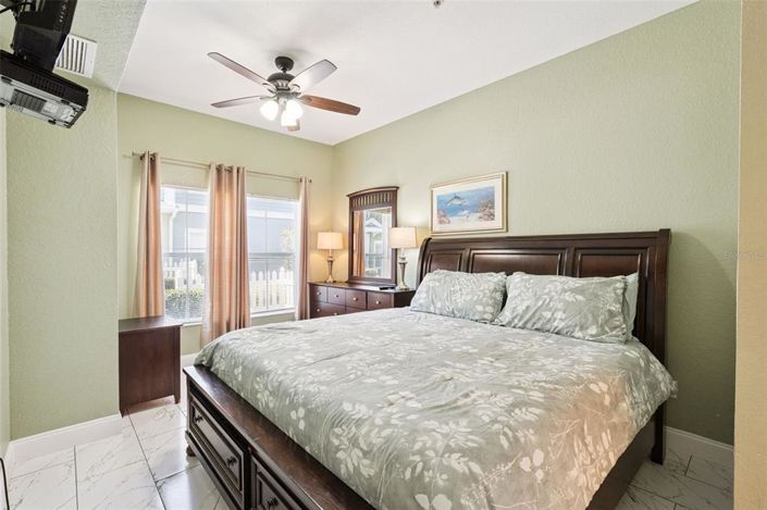 Image No.18-3 Bed Apartment for sale