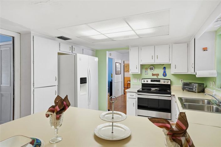 Image No.20-4 Bed House for sale