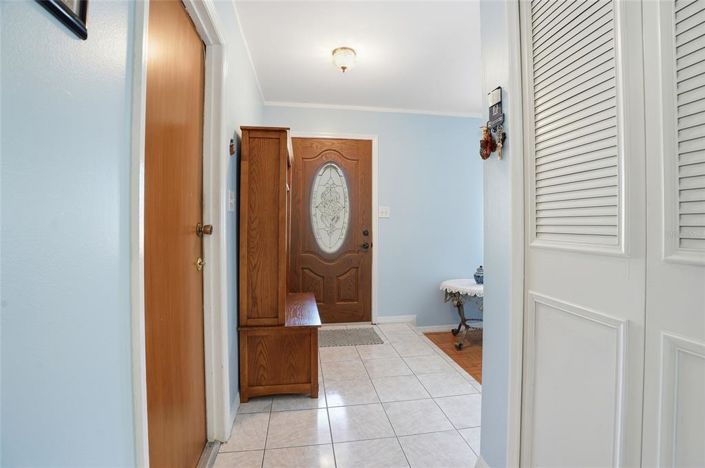 Image No.9-4 Bed House for sale