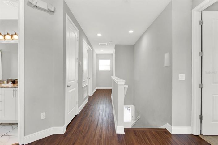 Image No.24-5 Bed House for sale