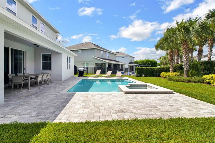 Image No.37-5 Bed House for sale