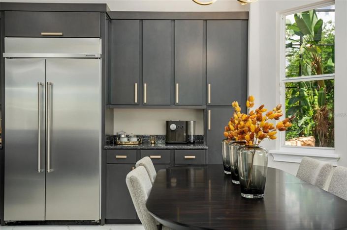 Image No.17-5 Bed House for sale