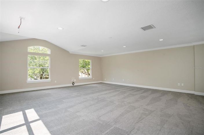 Image No.40-5 Bed House for sale