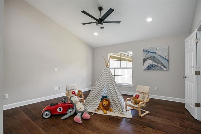 Image No.43-5 Bed House for sale