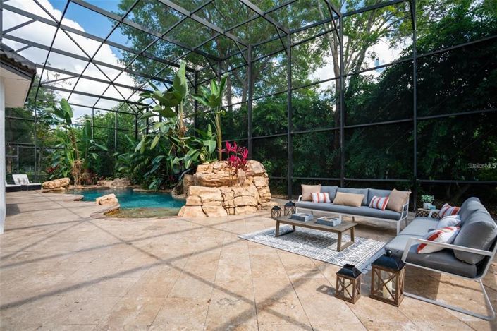 Image No.53-5 Bed House for sale