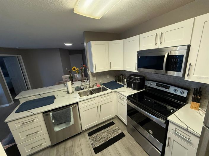 Image No.10-4 Bed Apartment for sale