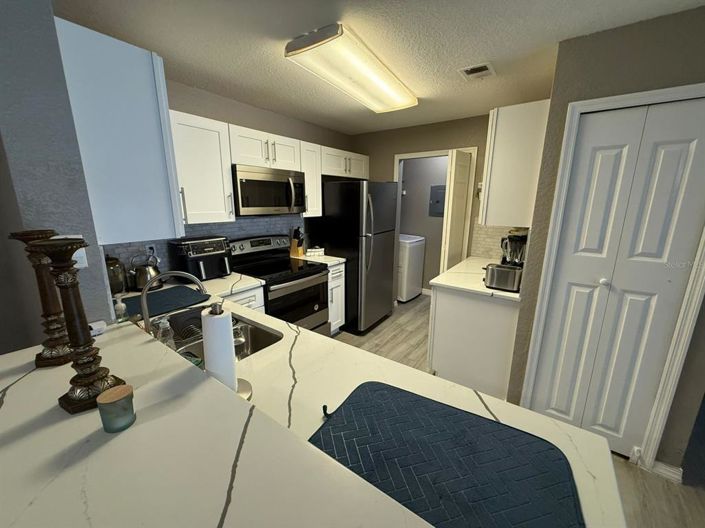 Image No.11-4 Bed Apartment for sale