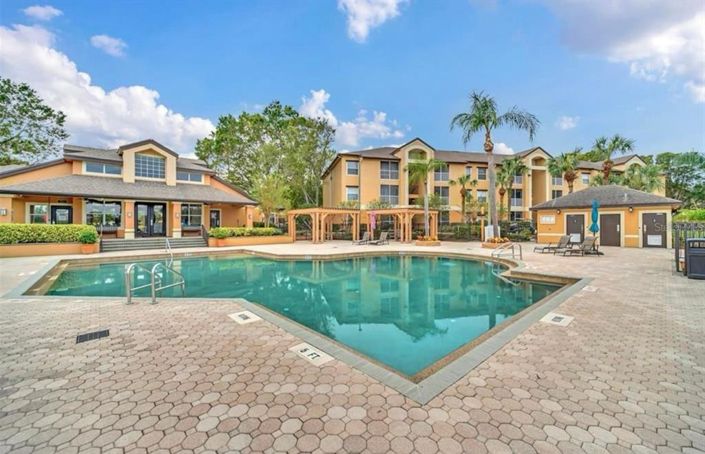 Image No.25-4 Bed Apartment for sale