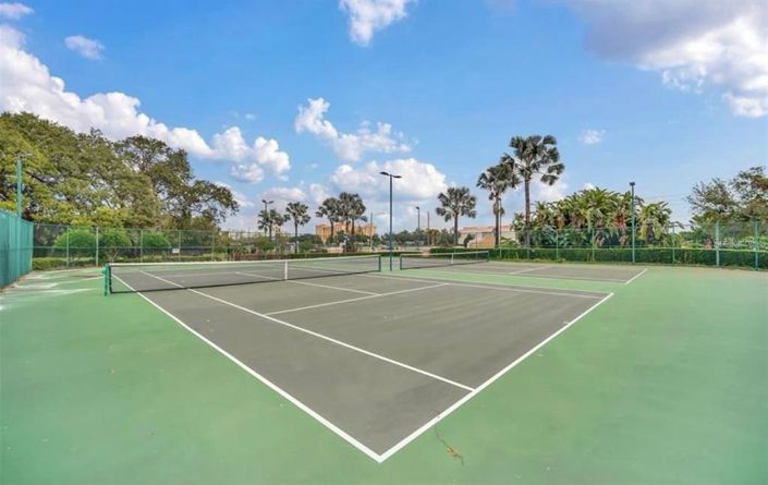 Image No.29-4 Bed Apartment for sale