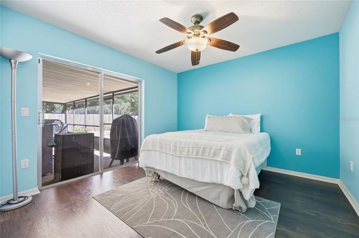 Image No.30-4 Bed House for sale