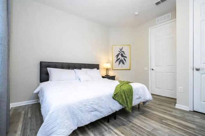 Image No.14-3 Bed Apartment for sale