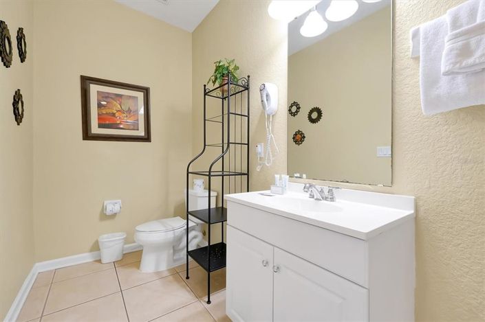 Image No.11-3 Bed Townhouse for sale