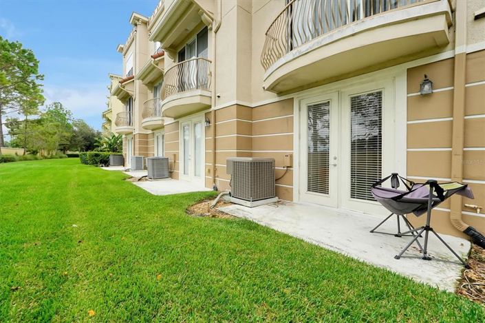 Image No.13-3 Bed Townhouse for sale