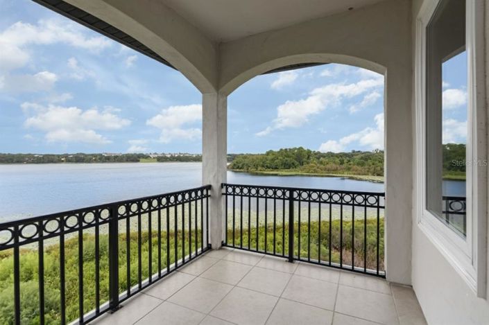 Image No.43-6 Bed House for sale