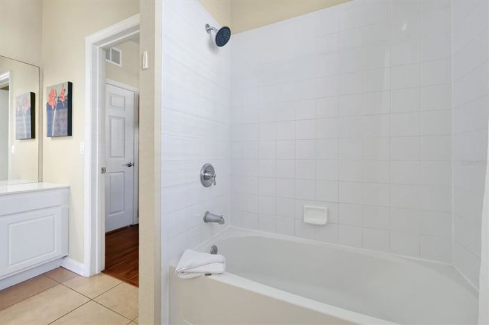 Image No.22-3 Bed Apartment for sale