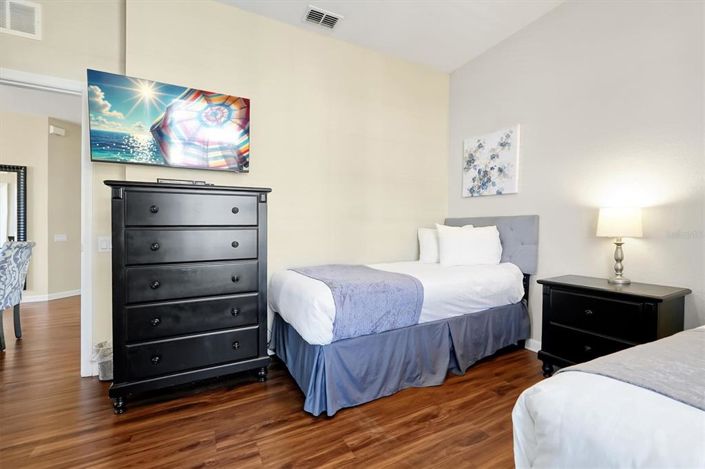 Image No.24-3 Bed Apartment for sale