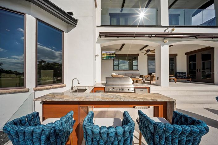 Image No.21-5 Bed House for sale