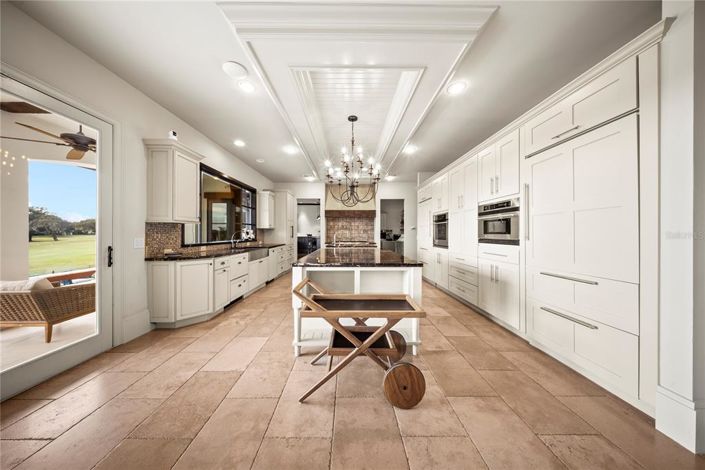 Image No.39-5 Bed House for sale