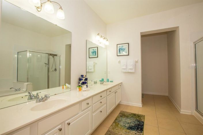 Image No.12-3 Bed Apartment for sale