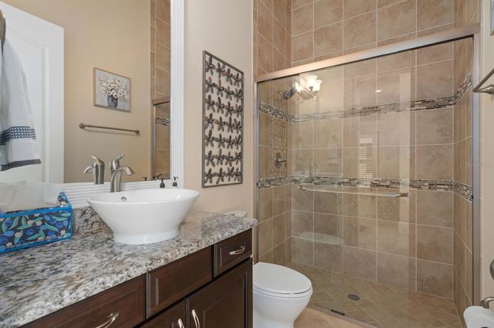 Image No.32-6 Bed House for sale