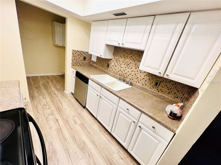 Image No.5-Appartement de 3 chambres à vendre à Saint John