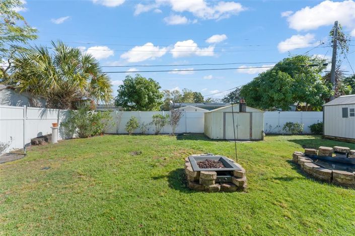 Image No.22-3 Bed House for sale