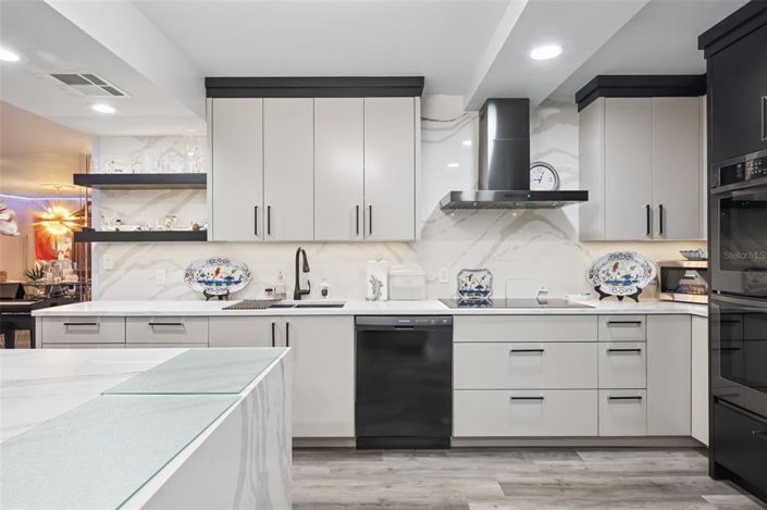 Image No.15-3 Bed Apartment for sale