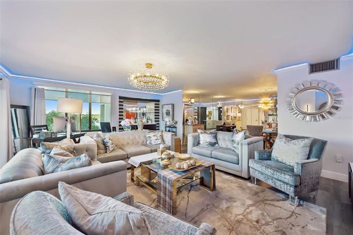 Image No.8-3 Bed Apartment for sale