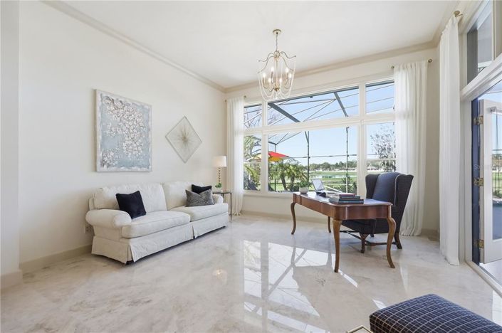 Image No.38-4 Bed House for sale