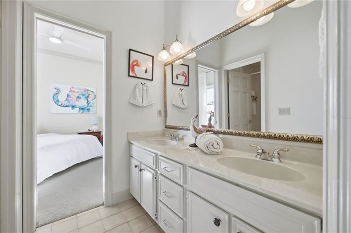 Image No.51-4 Bed House for sale