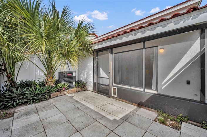 Image No.24-2 Bed Apartment for sale