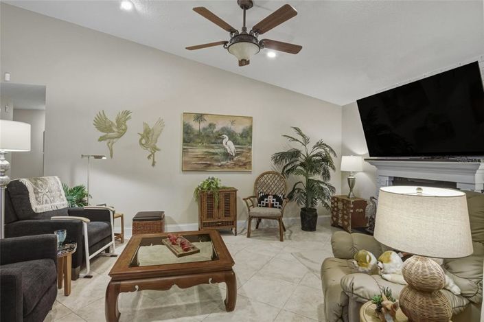 Image No.6-Maison de 4 chambres à vendre à Saint John