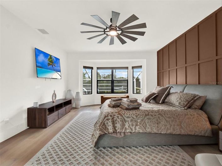 Image No.27-5 Bed House for sale